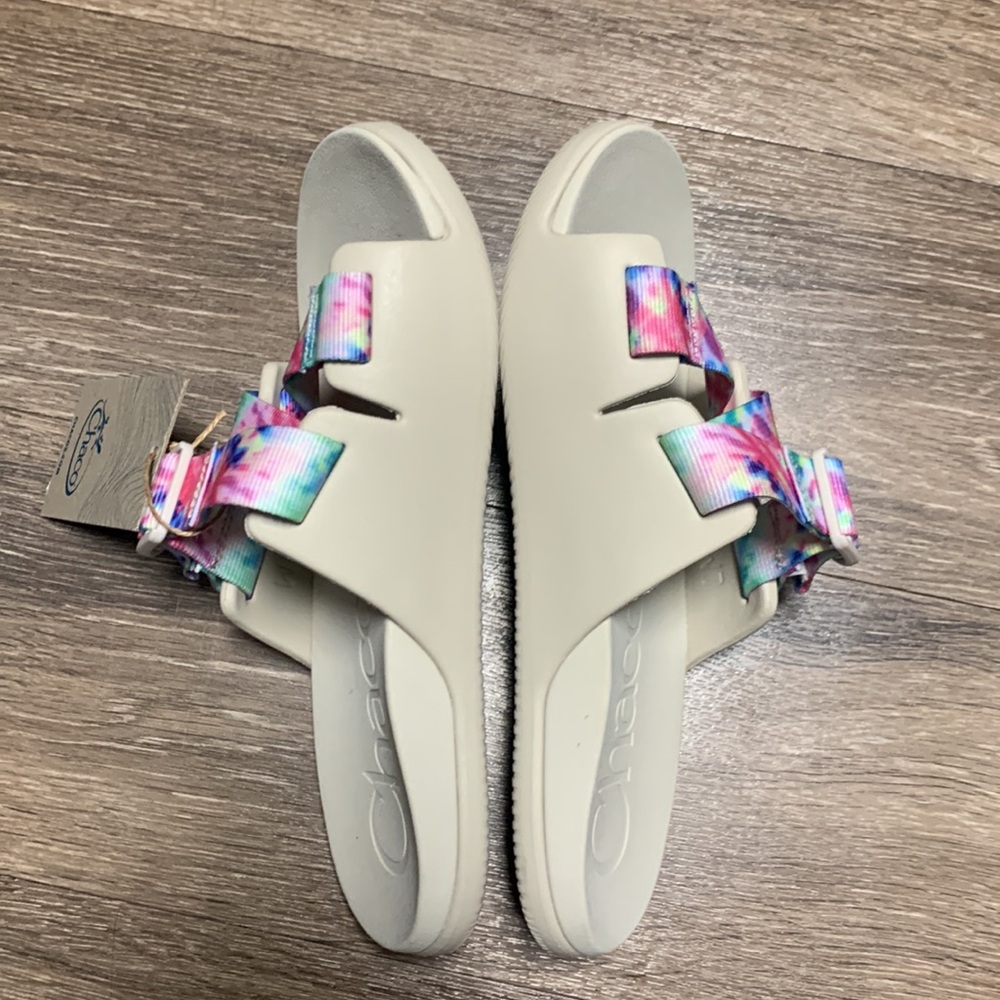 NWT Chaco Sandals - Picture 6 of 7